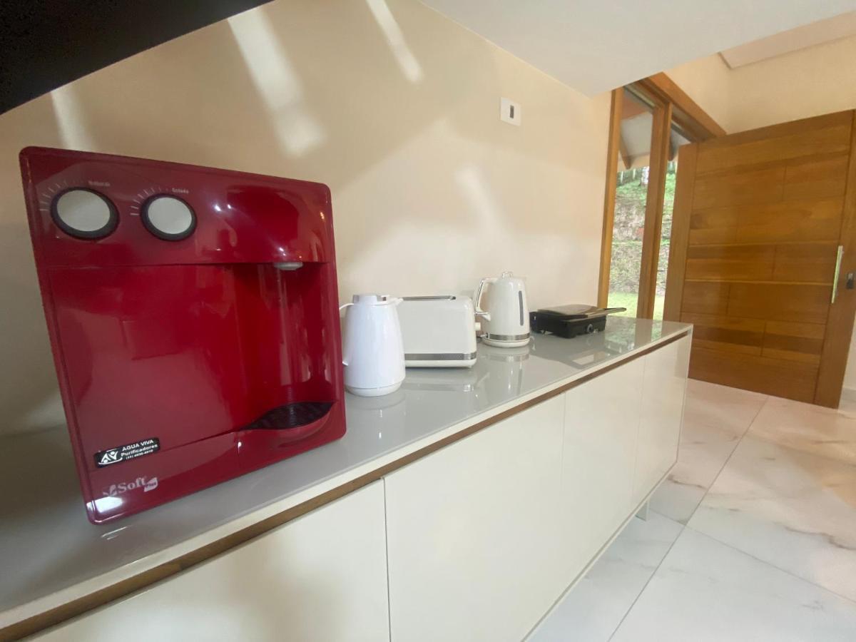 Hostyn Casa Manancial -4 Suites E Natureza Proxima Ao Capivari Campos do Jordão Exteriör bild