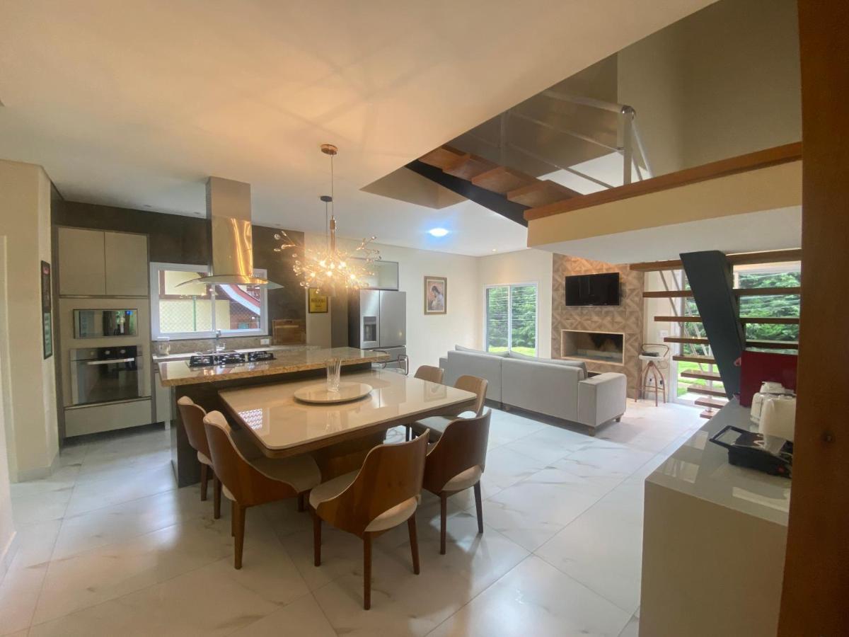 Hostyn Casa Manancial -4 Suites E Natureza Proxima Ao Capivari Campos do Jordão Exteriör bild